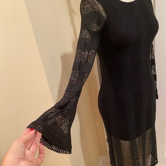 RVCA Black Dress - Picture 6 of 8